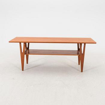A 1960/70s teak coffee table.