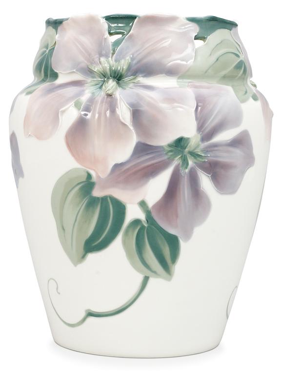 A Karl & Waldemar Lindström Art Nouveau porcelain vase, modeled by Waldemar Lindström, decorated by Karl Lindström.