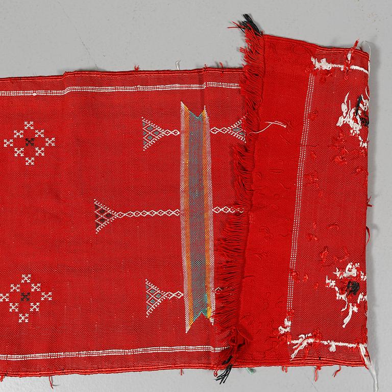 MATTOR, 2 st, silke, Kelim, Nordafrika, sent 1900-tal.
