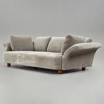 Josef Frank, a "Liljevalchs" sofa, Svenskt Tenn, Sweden 2018.