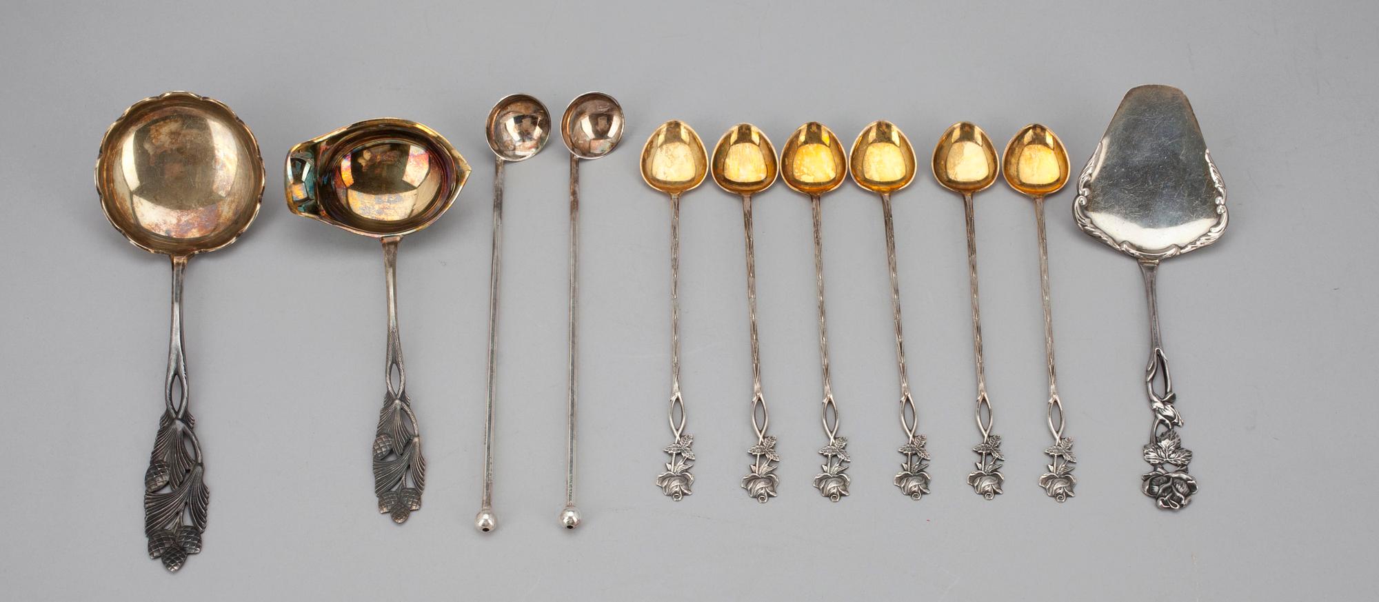 BESTICK, 11 st, silver, finska stämplar. Vikt. tot. 222 g.