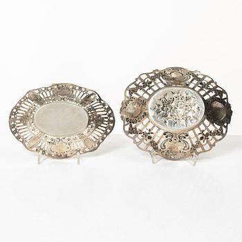 Gallerskålat, 2 st, silver, 1900-tal.