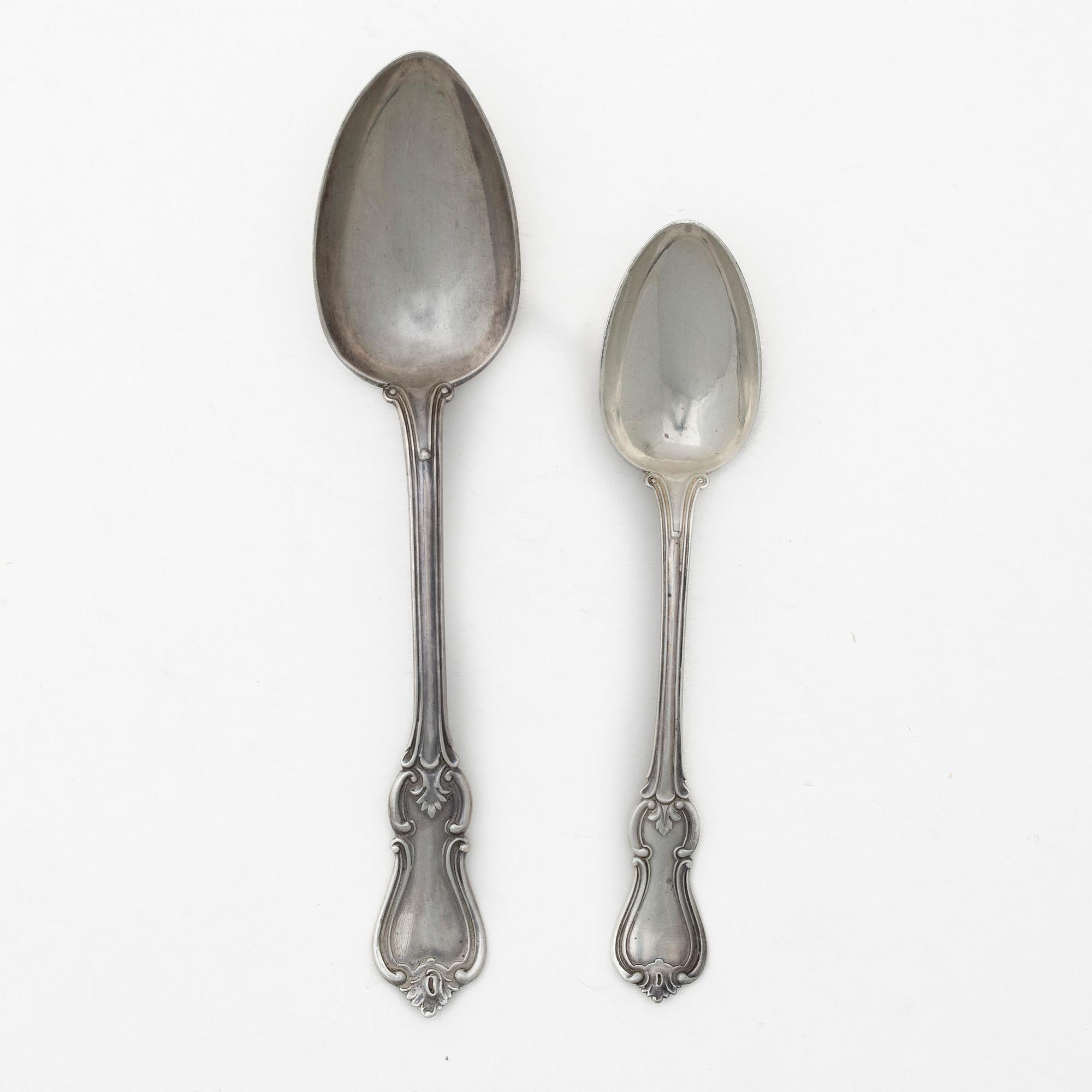 18 silver spoons, "Olga", GAB among others, 1891-1892.