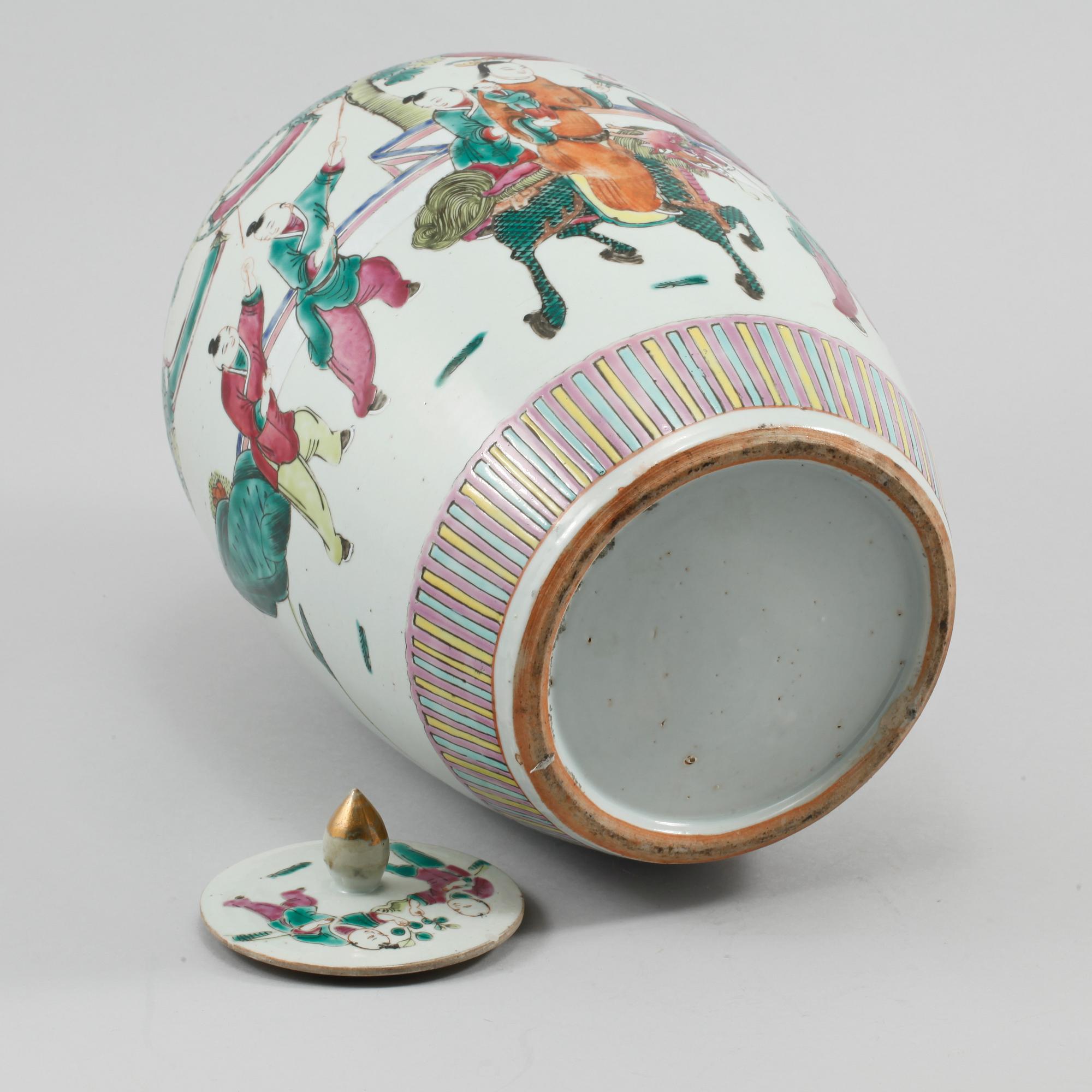 LOCKURNA, porslin, Kina, 1800/1900-tal.