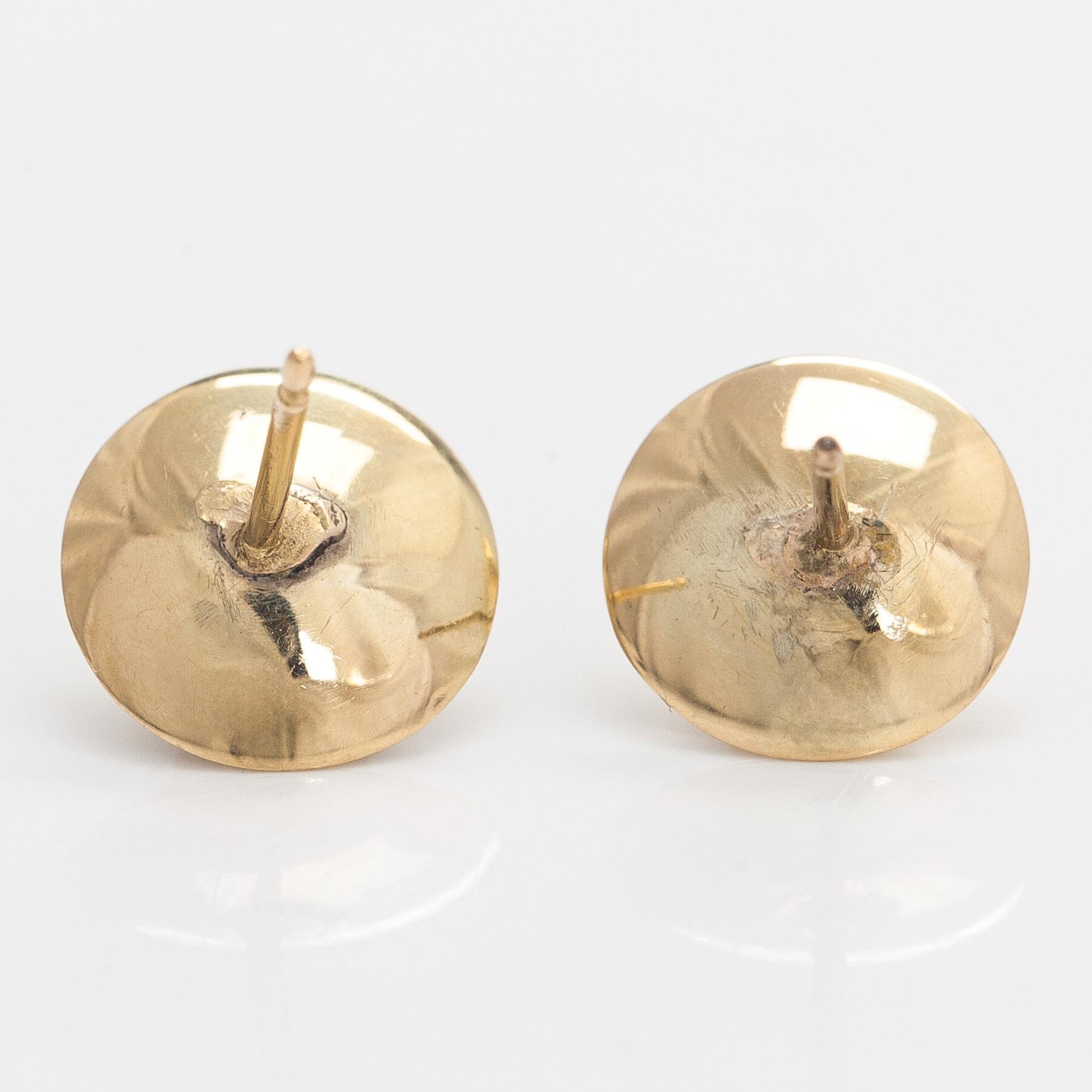 Korvakorut, viljellyt helmet, 14K kultaa.