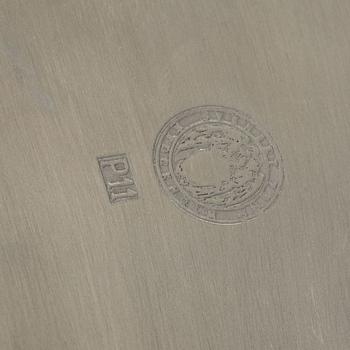 Firma Svenskt Tenn, burkar med lock, två stycken, tenn, Stockholm, 1953 respektive 2013.