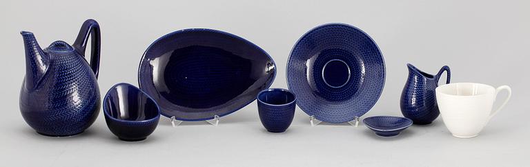 TESERVIS, 26 delar, flintgods, "Blå eld", Hertha Bengtson, Rörstrand.