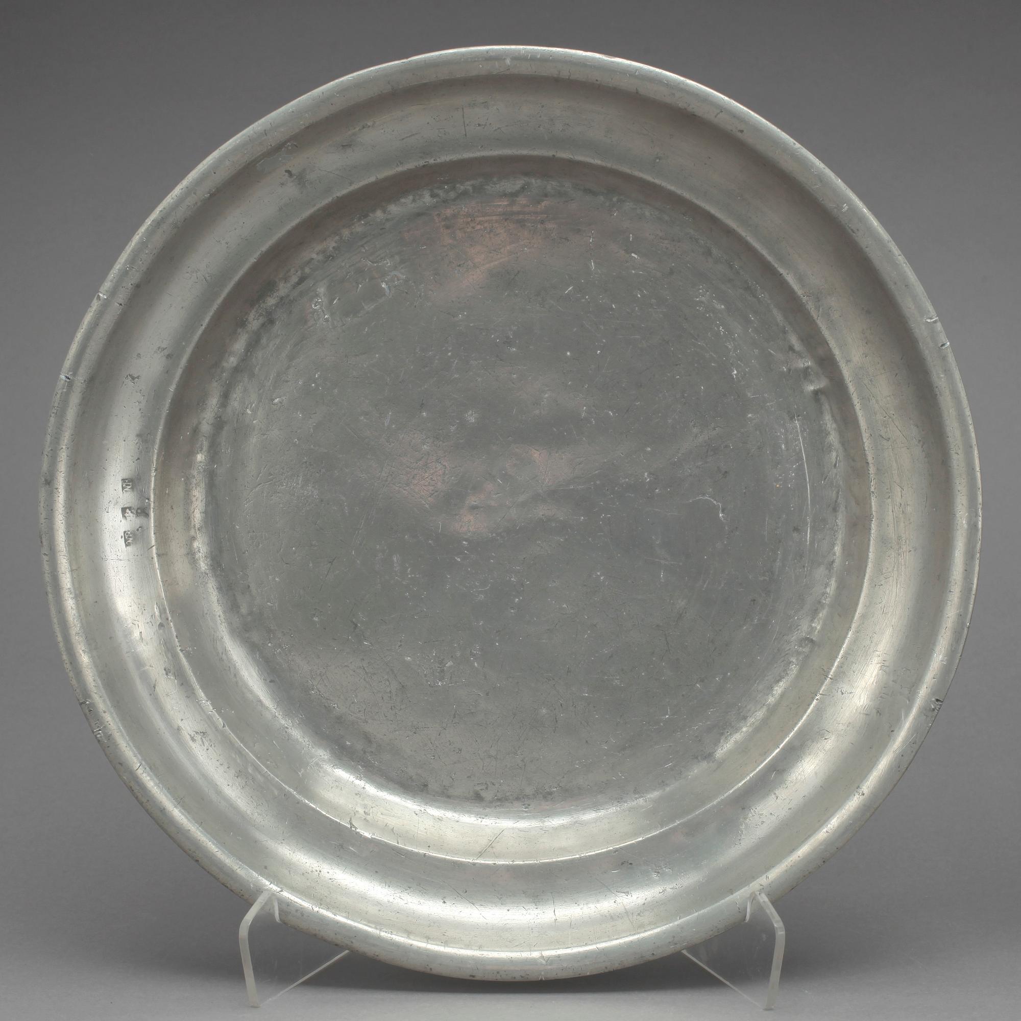 FAT, 2 st, tenn, Stockholm 1700-tal.