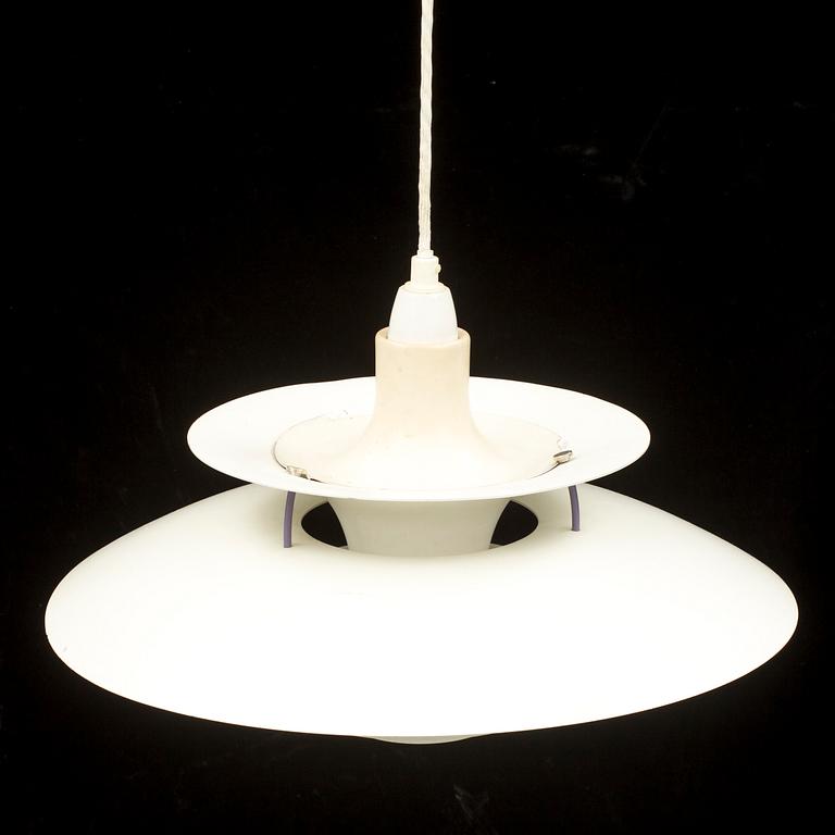 TAKLAMPA, PH-5. Poul Henningsen för Louis Poulsen, Danmark.