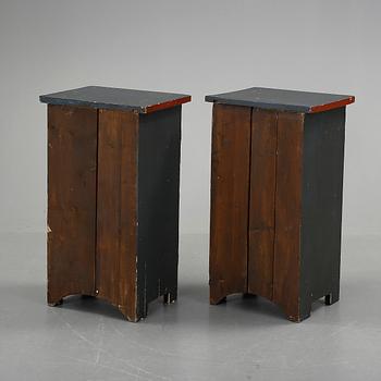 SÄNGBORD, ett par. 1900-talets första hälft.