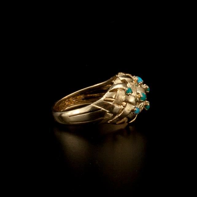 RING,18K guld, turkoser. Vikt 5,8 g.