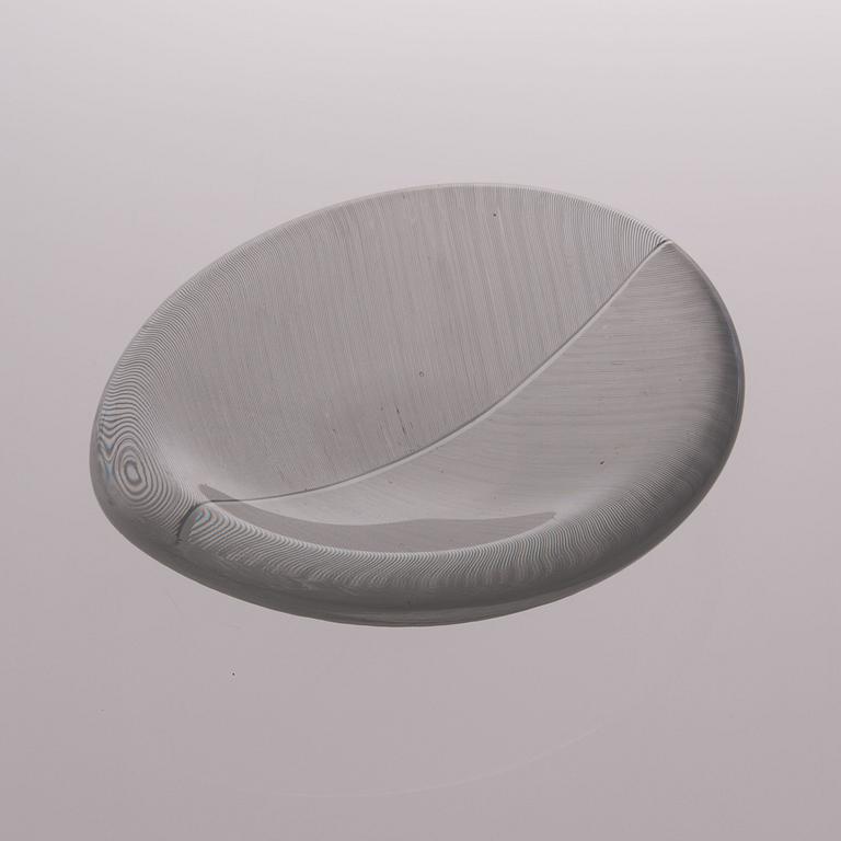 A model 3337 glass bowl signed Tapio Wirkkala Iittala -55.