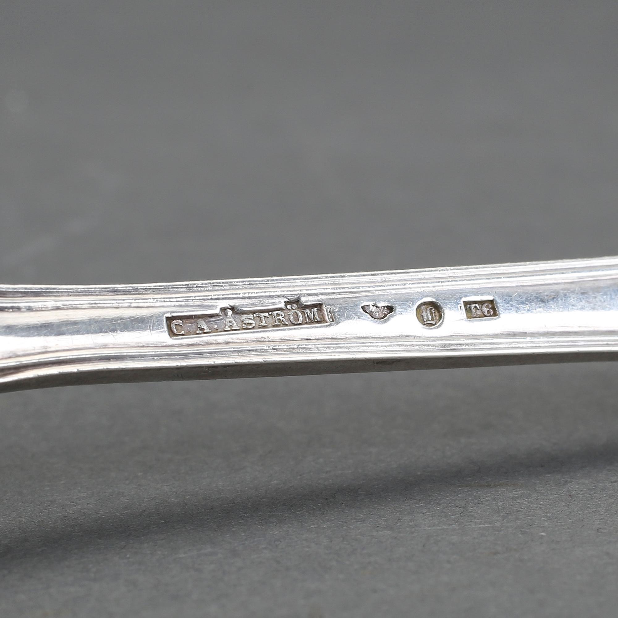 MATSKEDAR, 6 st, silver, bl.a Gustaf Möllenborg, Stockholm, 1831. Total vikt ca 335 gram.