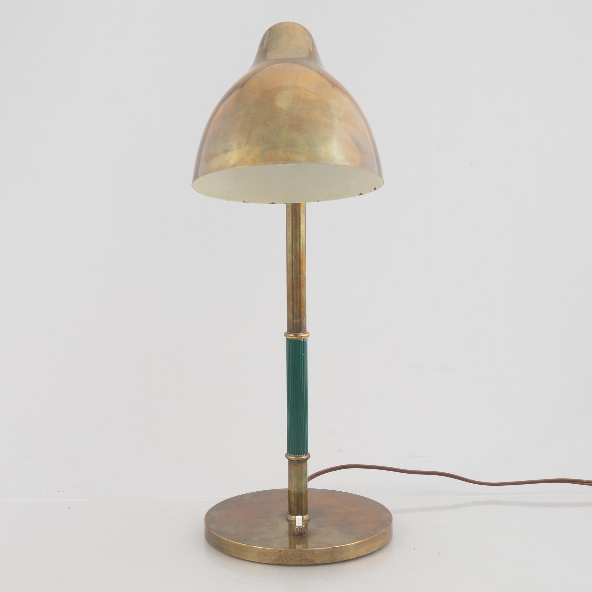 Vilhelm Lauritzen, a table lamp, Louis Poulsen, Denmark.