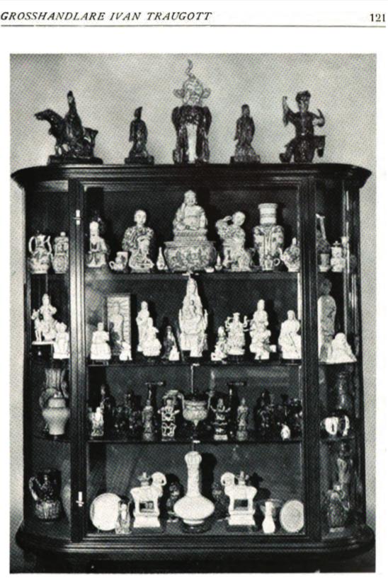 A Chinese blanc de chine/dehua figure of a Zhenwu, late Ming dynasty (17th century).
