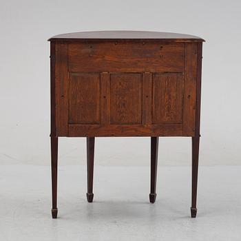 Humidor-skåp Louis XVI-stil, 1900-talets första hälft, NK-verkstäder, Nyköping.
