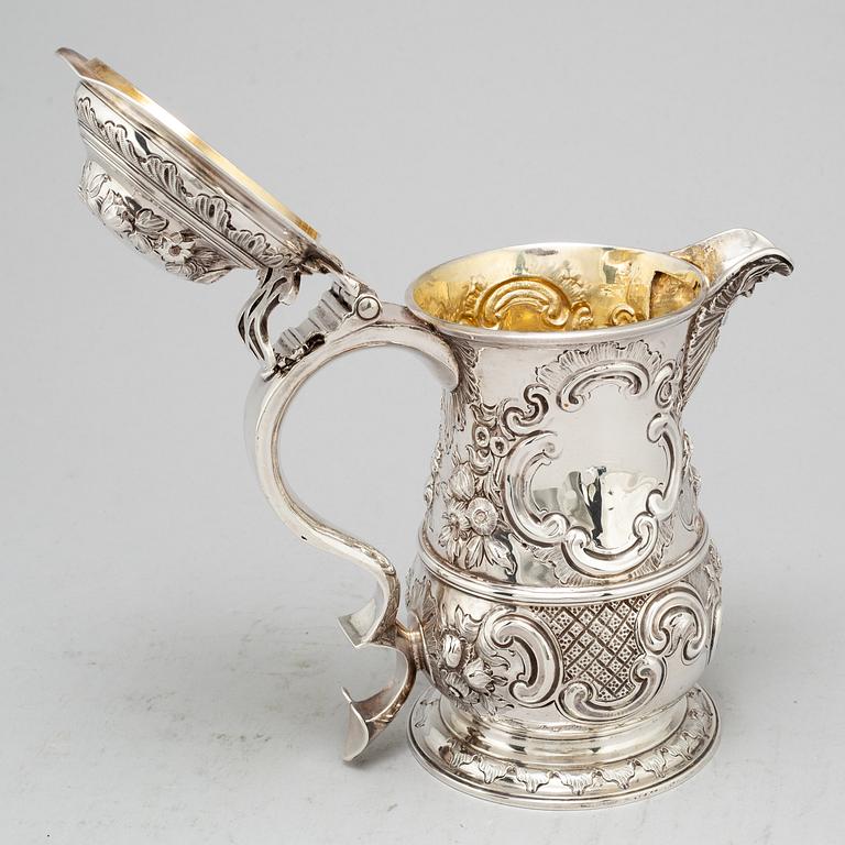 KANNA, silver, mästarstämpel BB sannolikt för Benjamin Brewood II, London 1762.