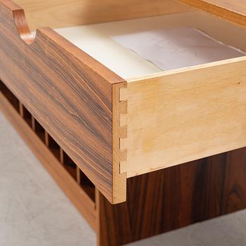 Stereobänk/sideboard, 1970-tal.