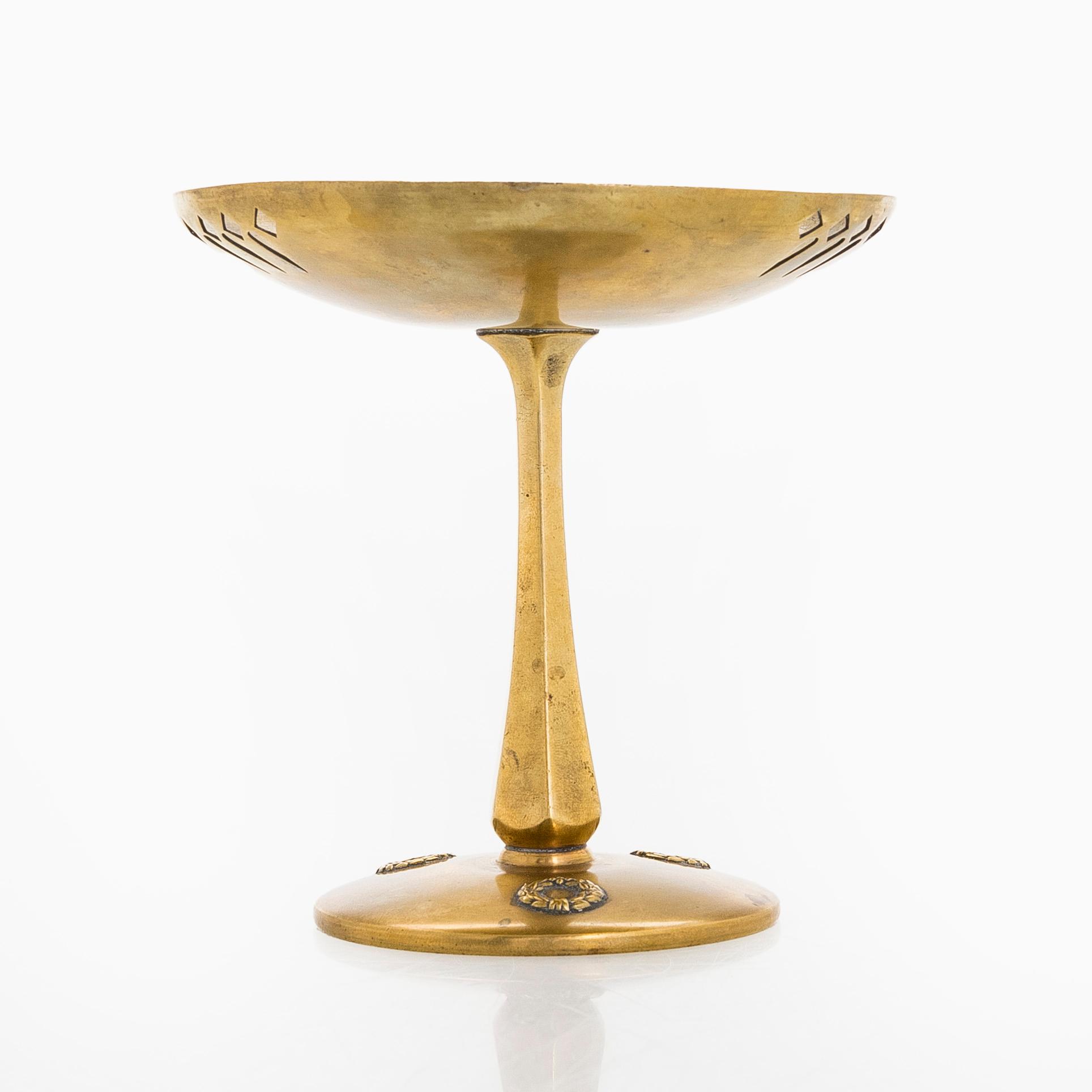 An early 20th century tazza for Argentor Vienna.