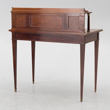 A Georgian style desk, mid 20th century.