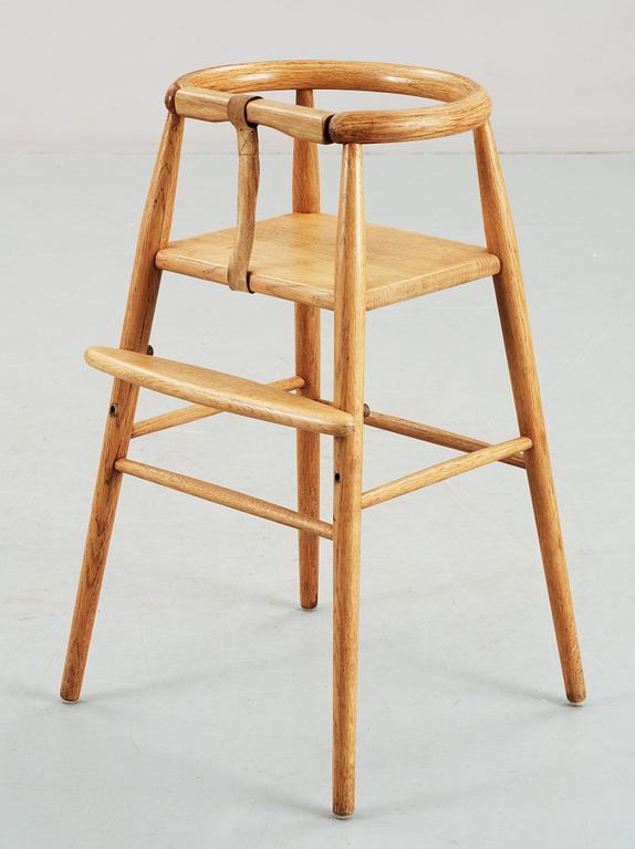 BARNSTOL. Furnituremakers, Danmark. Brännstämplad. Formgiven 1955 av Nanna Ditzel för Kolds Savverk, Kerteminde.