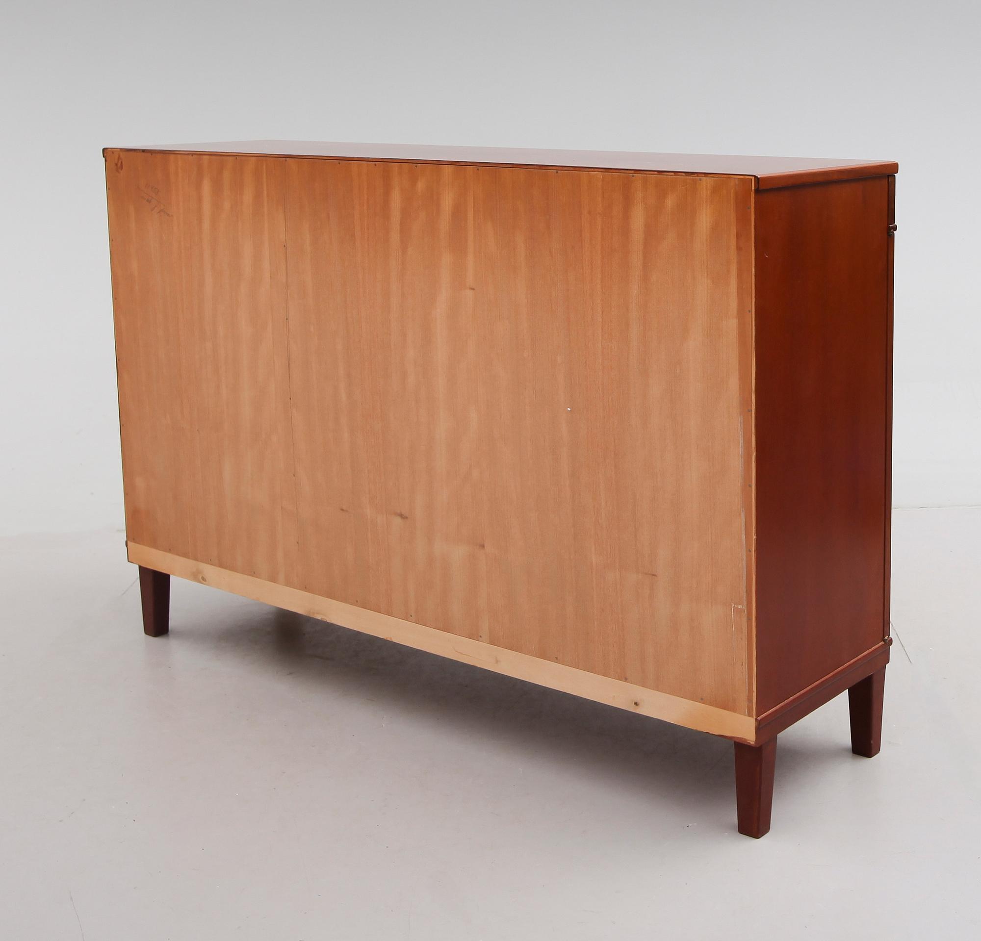 SIDEBOARD, "Herrgården", Carl Malmsten, Bodafors, 1962.