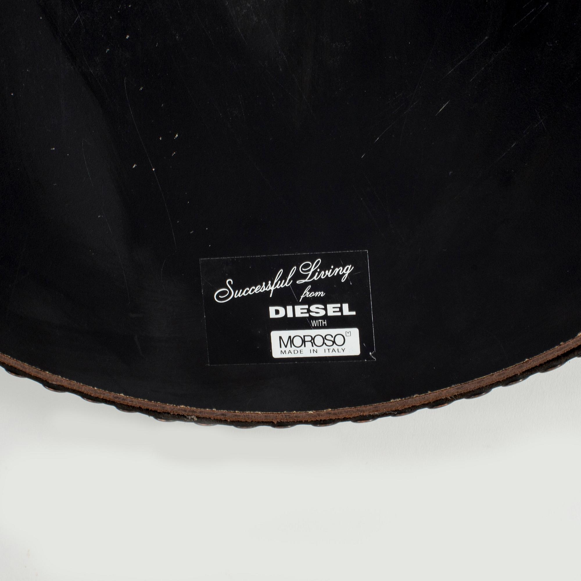 SPEGEL, "Ego Stud Mirror", Moroso, Diesel, 2000-tal.