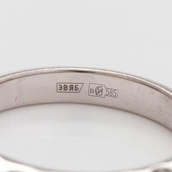 Ring, briljantslipade diamanter, 14K vitguld.