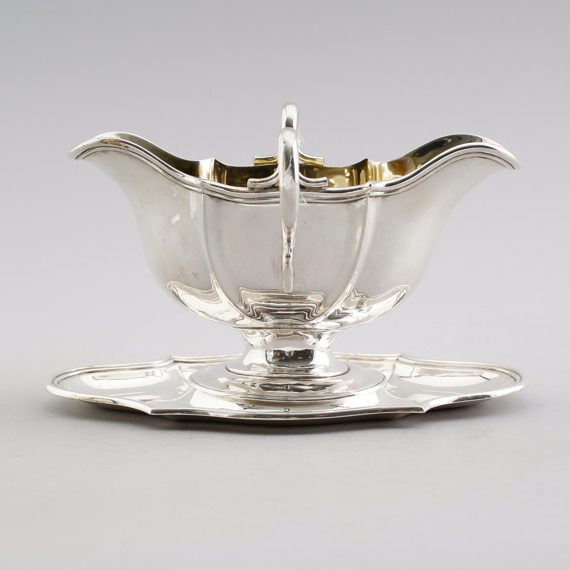 SÅSSKÅL, silver, Amsel Halberstadt, Köpenhamn 1896. Vikt ca 572 gram.