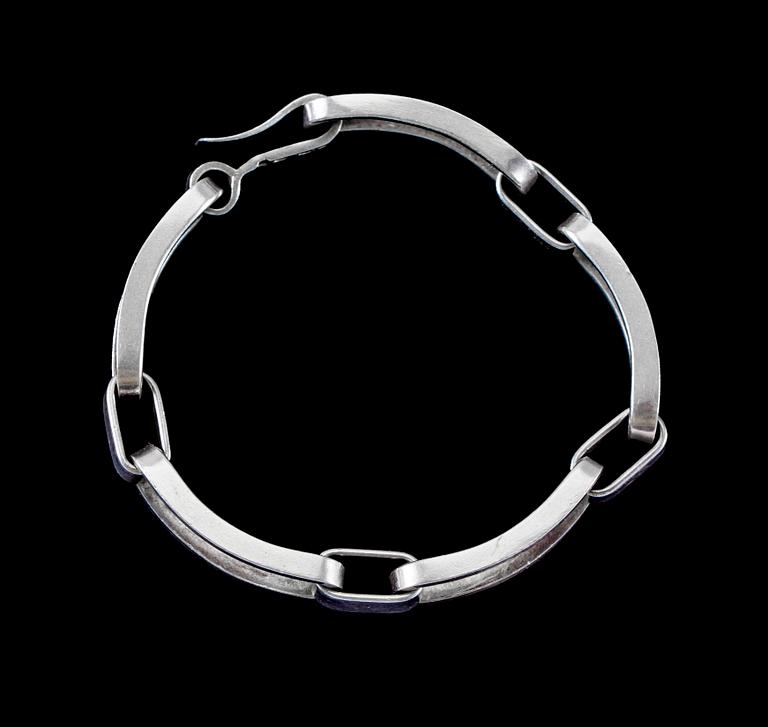 ARMBAND Anders Högberg 1969 Göteborg, silver, vikt 24 g.