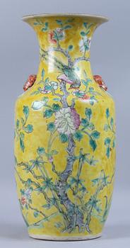 GOLVVAS, porslin, Kina, 1800/1900-tal.