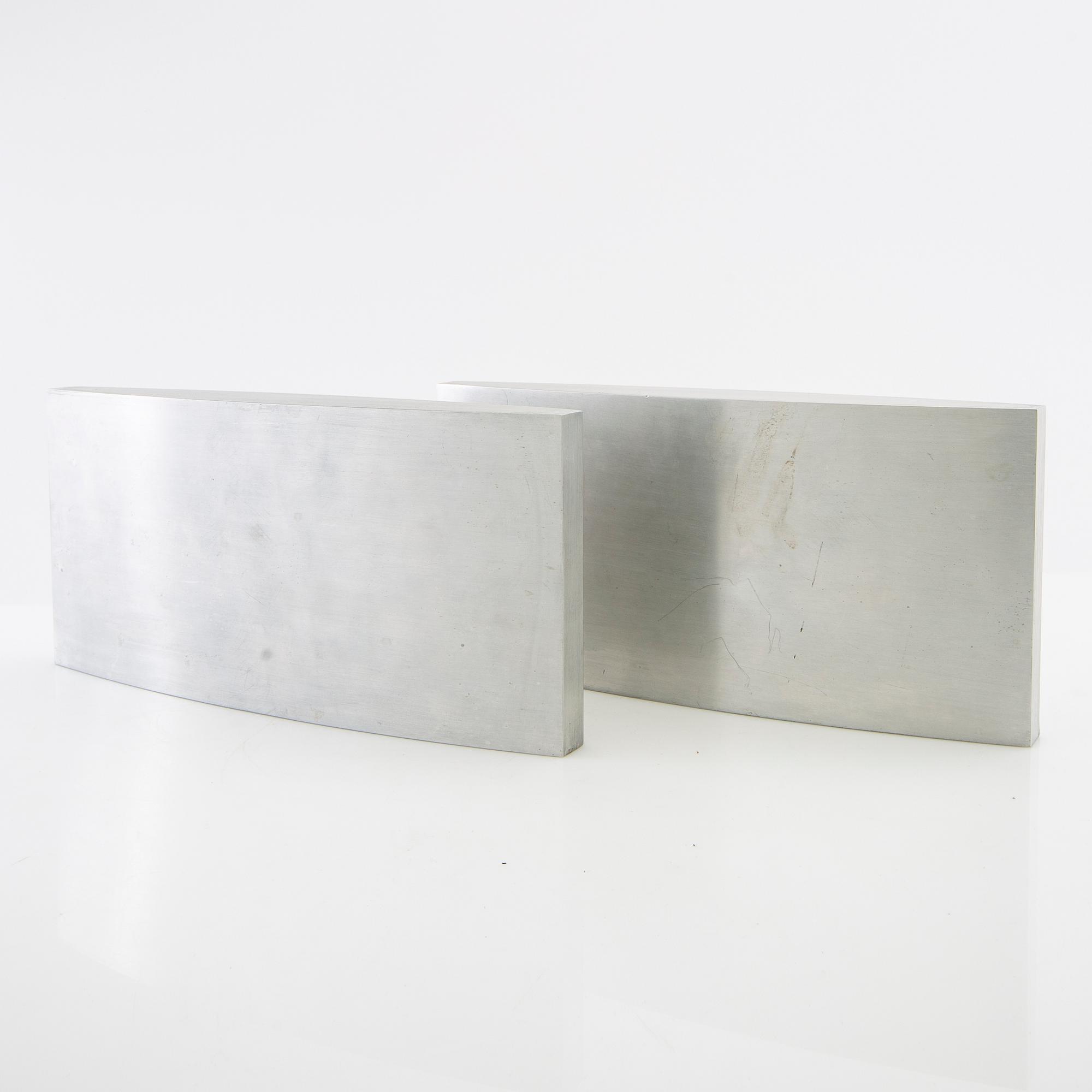 Lone Larsen, sculptures 2 pcs "Vessel".