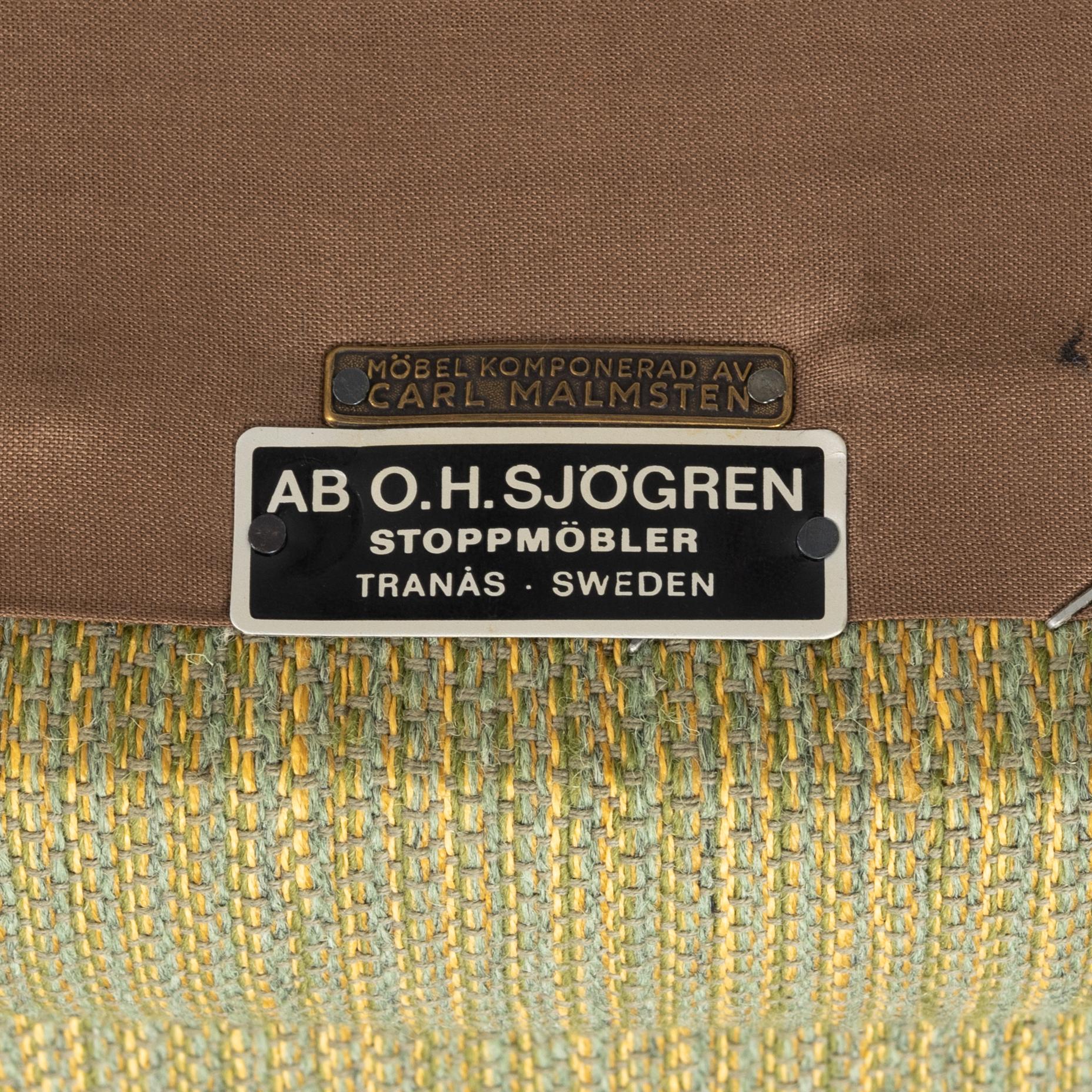 Carl Malmsten, a pair of 'Samsas' easy chairs from OH Sjögren. second part of the 20th Century.