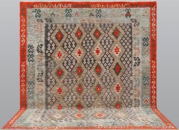 A Kilim carpet, ca 292 x 261 cm.