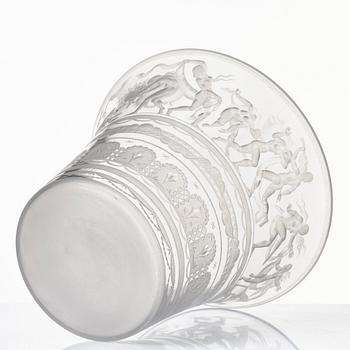 Simon Gate, an engraved glass bowl with plate, Orrefors, Sweden 1923, model 122.