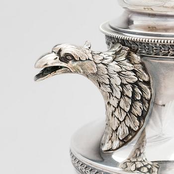 Rudolphe Beunke, a silver coffee pot and cream jug, Paris 1888-1910.