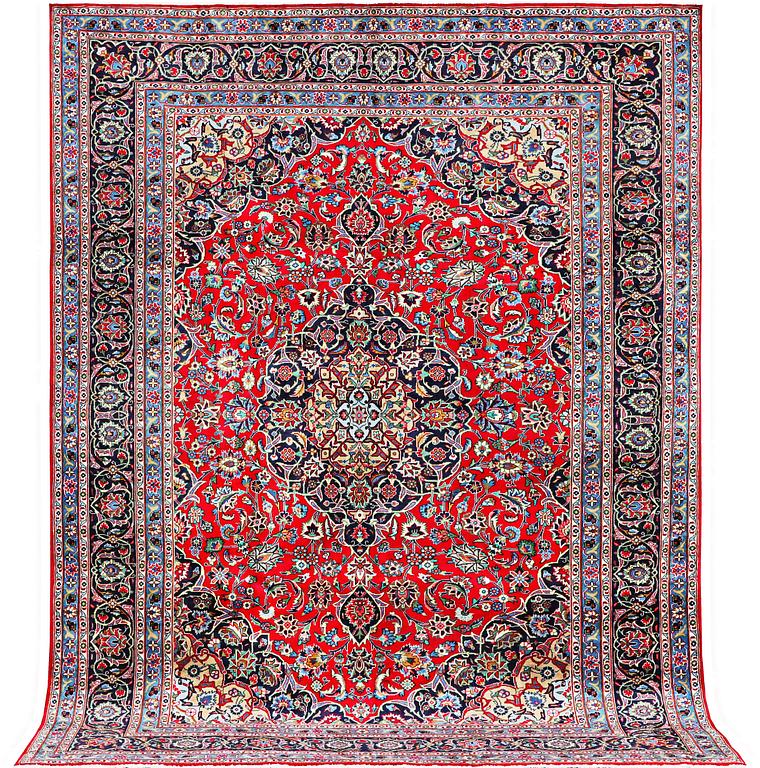 A carpet, Meshed, ca. 334 x 250 cm.