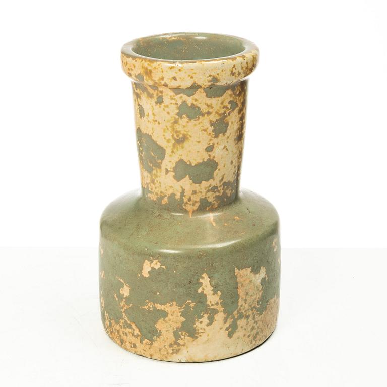 Hans Hedberg, a vase, Biot, France.