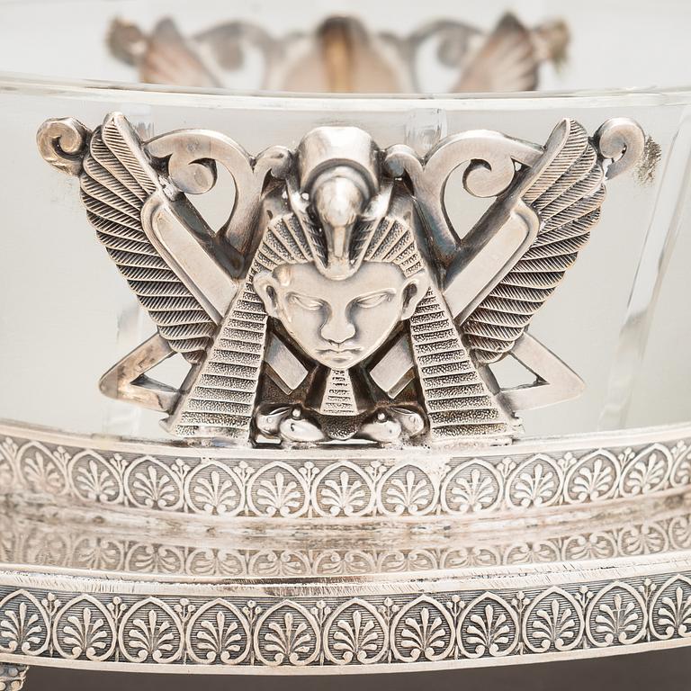 An 'Egyptian Empire style' caviar bowl c. 1900.