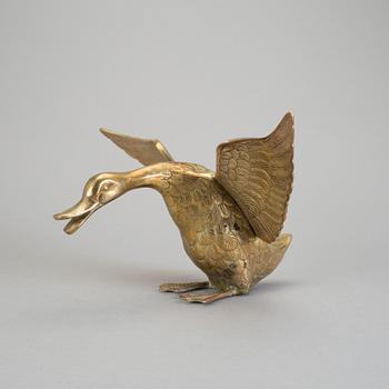 FIGURIN / INREDNINGSSKULPTUR, mässing, 1900-tal.