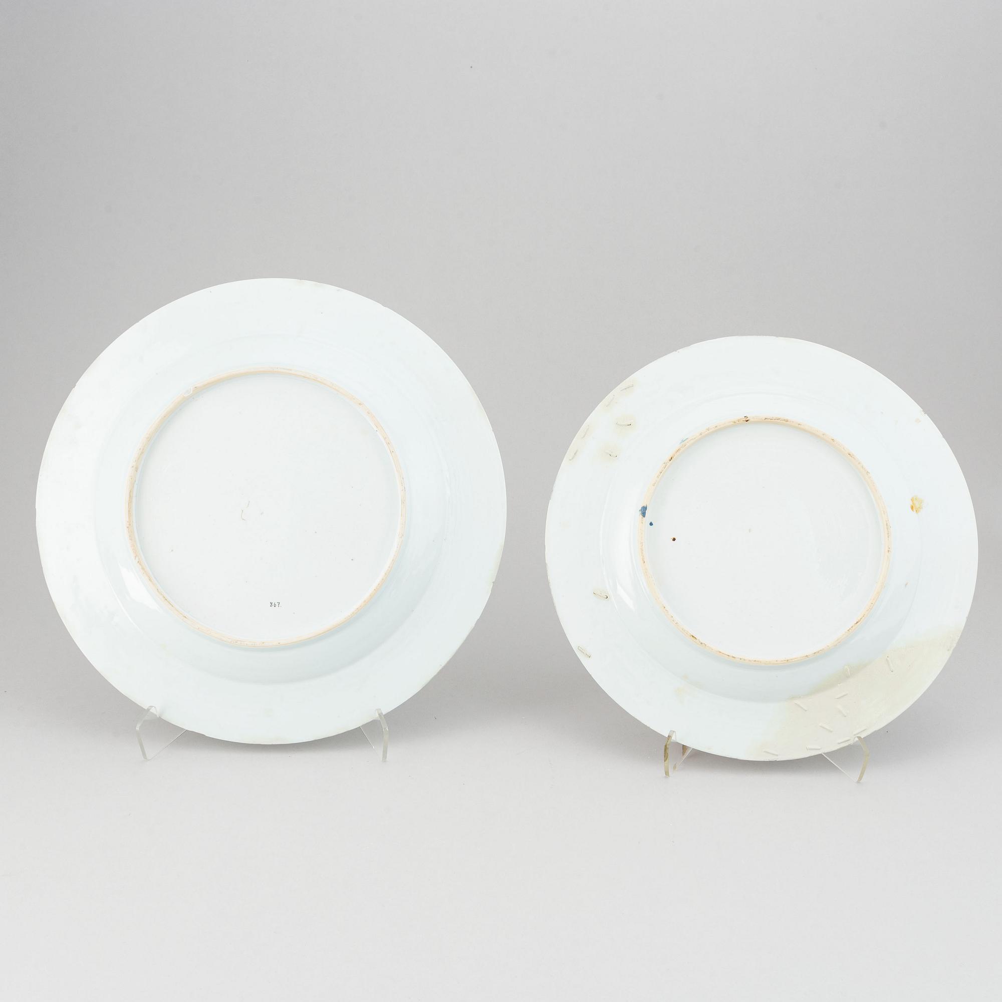 Fat, två stycken, kompaniporslin. Qingdynastin, Qianlong (1736-95).