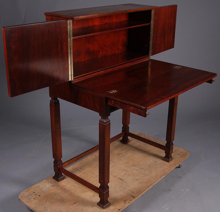 SEKRETÄR, 1930-tal.