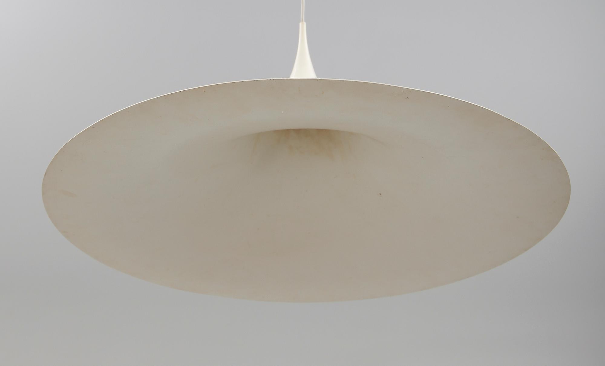 TAKLAMPA, Semipendel, Claus Bonderup, 1900-talets andra hälft. Höjd ca 35 cm.