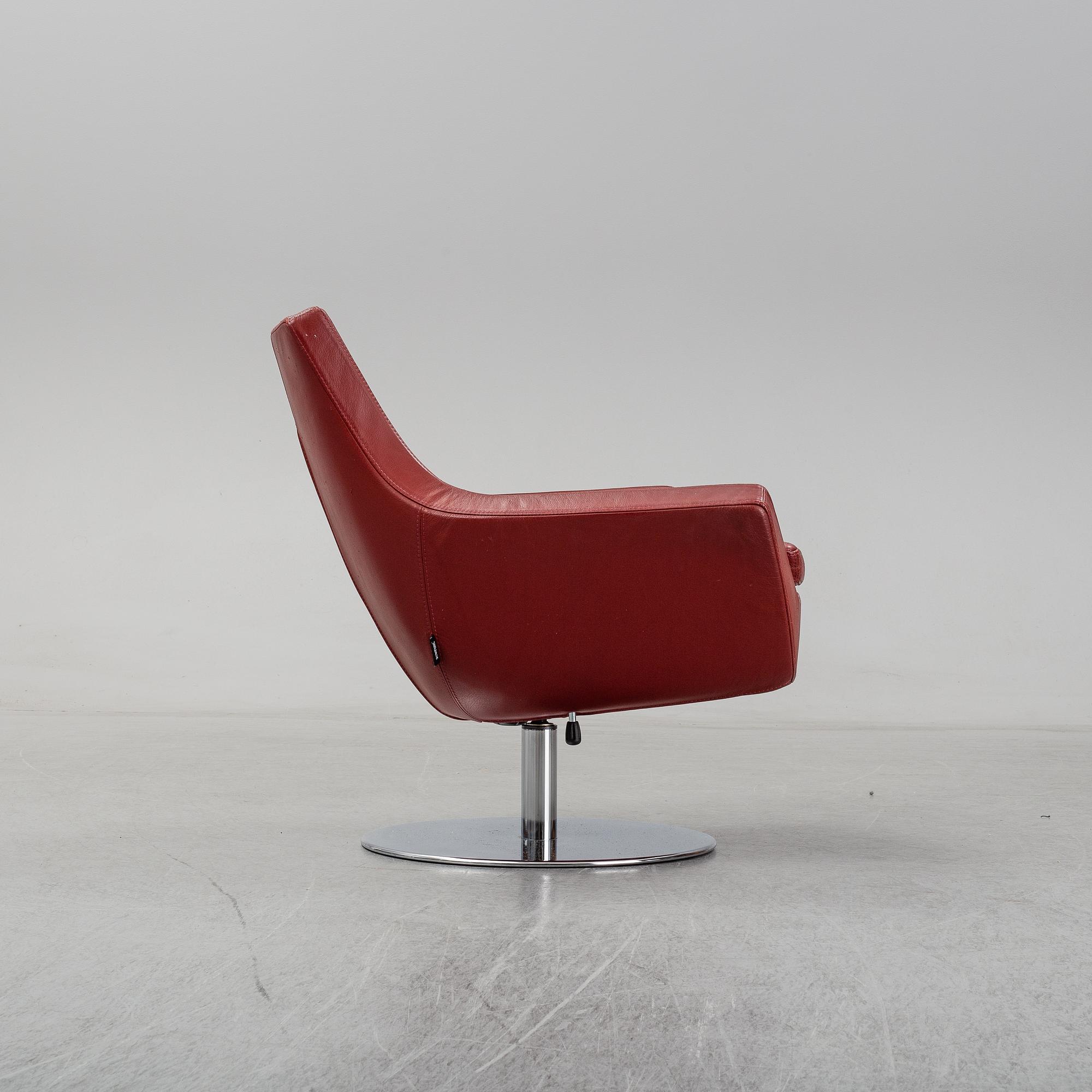 ROGER PERSSON, a 'Happy Swing', Swedese, design 2000.