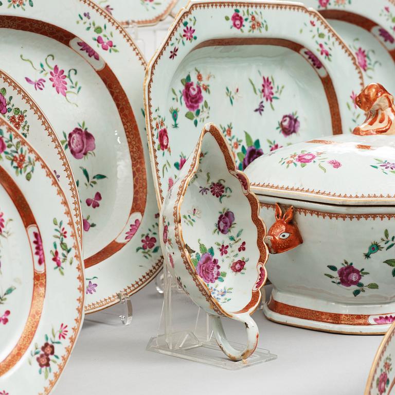 An extensive famille rose dinner service, Qing dynasty, Qianlong (1736-95). (110 pieces).