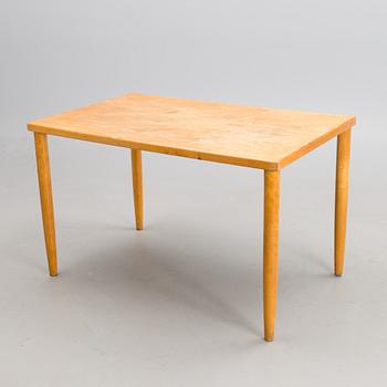 ILMARI TAPIOVAARA, PÖYTÄ, Domus. Keravan Puuteollisuus 1940-luvun loppu.