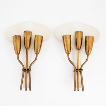 Harald Notini, a pair of wall sconces, model "8772/3", Arvid Böhlmarks Lampfabrik, Sweden 1950s.