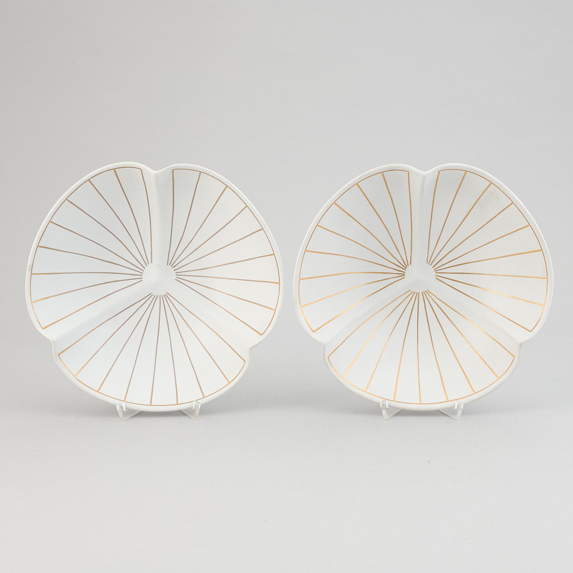 Wilhelm Kåge, two stonewate 'Guldsurrea' bowls, Gustavsberg Studio.