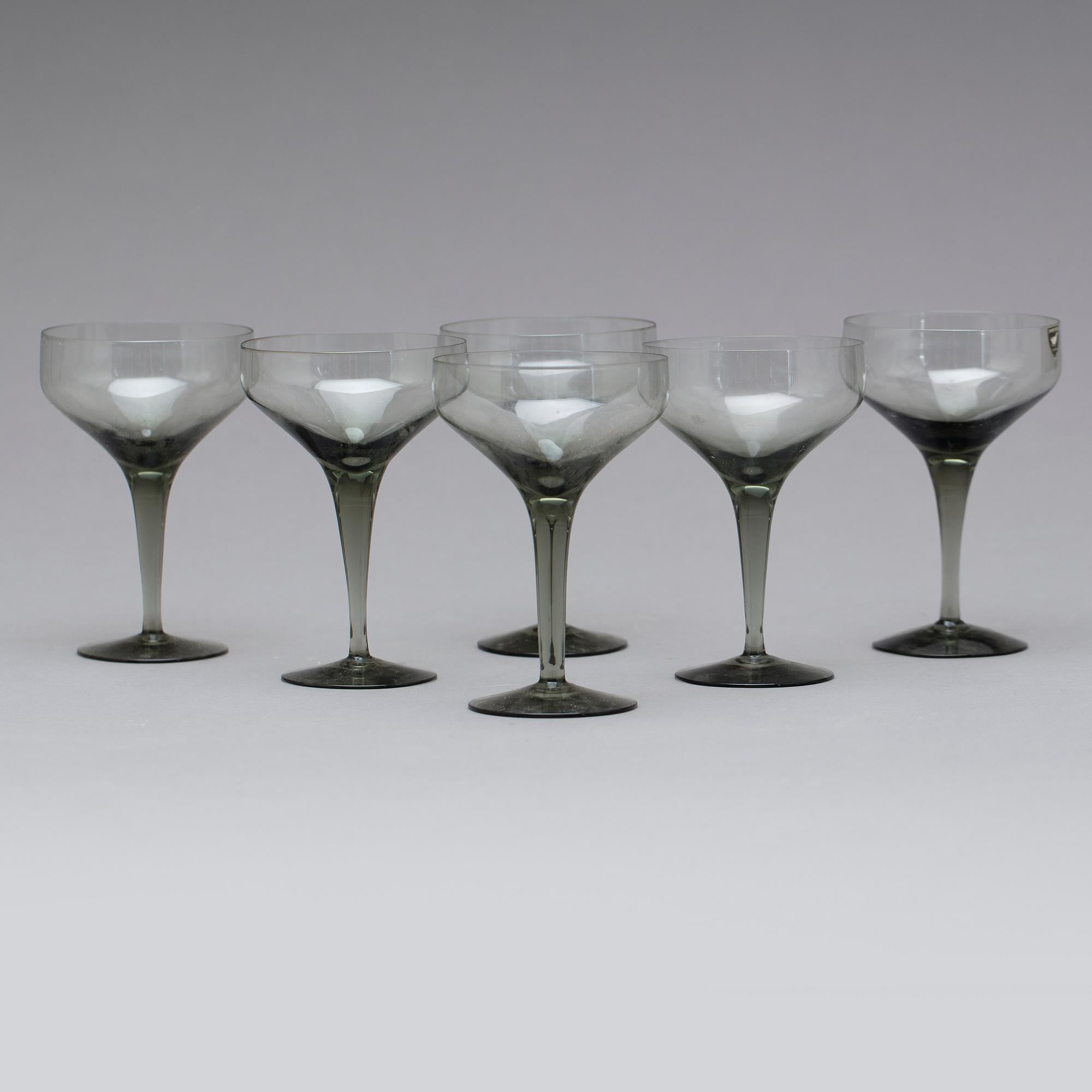 CHAMPAGNEKUPOR, glas, 6 st. "Grå Rhapsody", Sven Palmqvist, Orrefors, 1950-tal.