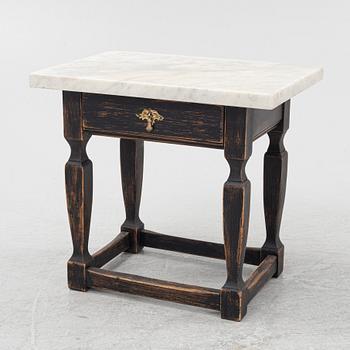 Table, Baroque style, around the year 1900.